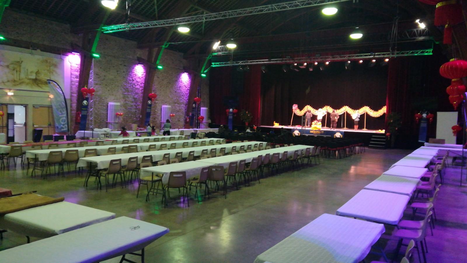 Grande Halle de la Ferme d'Ayau - Photo 3